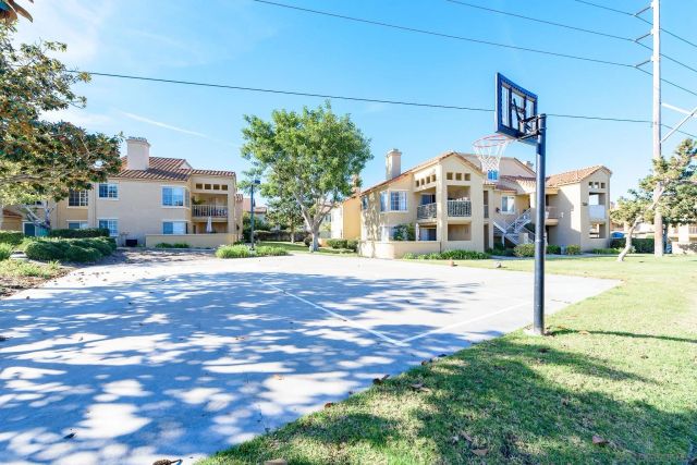 7260 Calle Cristobal 48, San Diego, CA 92126