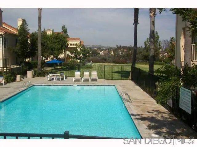 7260 Calle Cristobal 48, San Diego, CA 92126