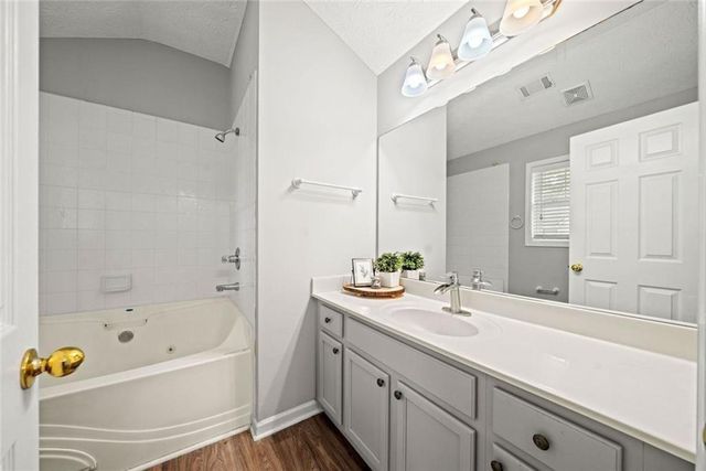 801 Old Peachtree Road 56, Suwanee, GA 30024