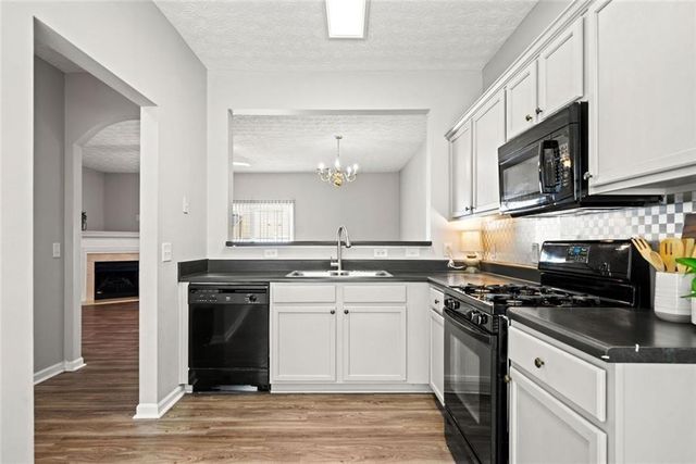 801 Old Peachtree Road 56, Suwanee, GA 30024