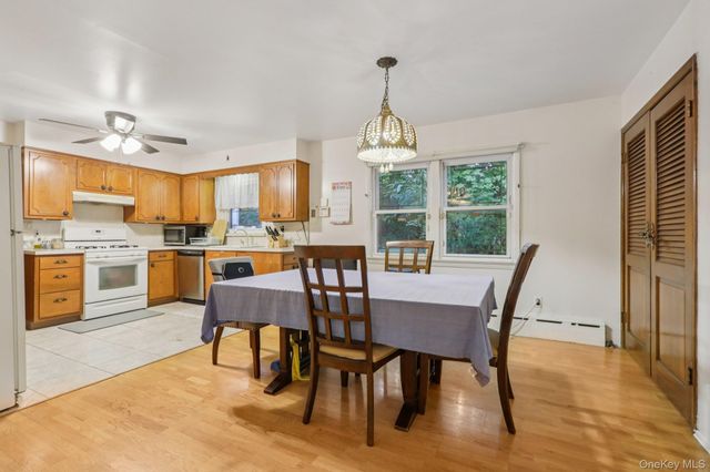 166 Park Hill Ave Yonkers, Yonkers, NY 10705