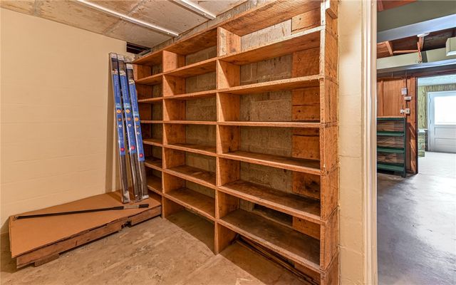 830 Hartzell School Rd, New Sewickley Twp, PA 15066