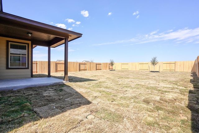 137 Goldfinch DR, San Marcos, TX 78666