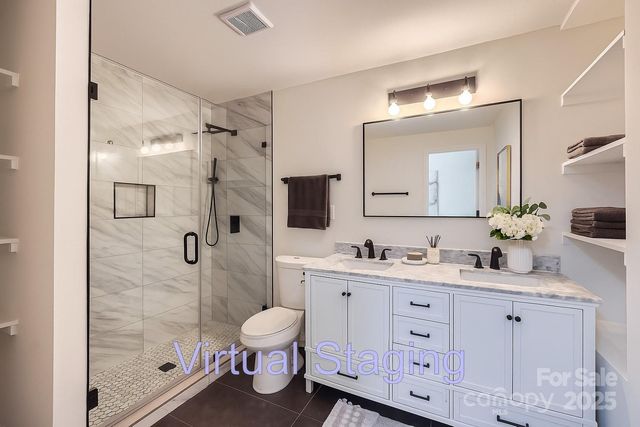 1224 E Woodlawn Road, Charlotte, NC 28209