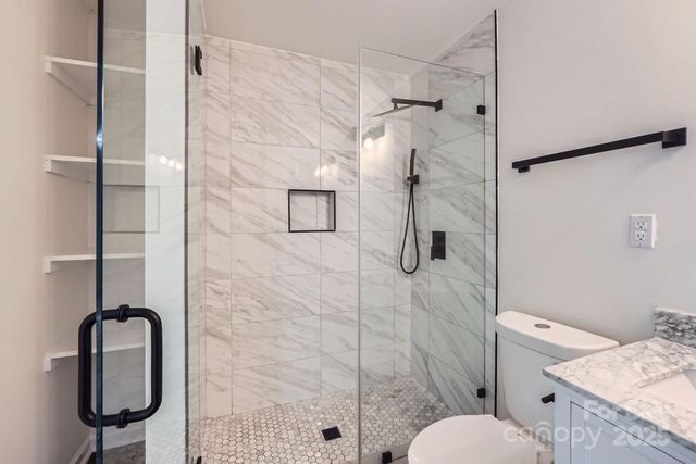 1224 E Woodlawn Road, Charlotte, NC 28209