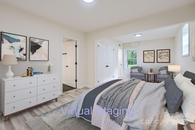 1224 E Woodlawn Road, Charlotte, NC 28209