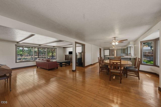 60282 Cree Circle, Bend, OR 97702