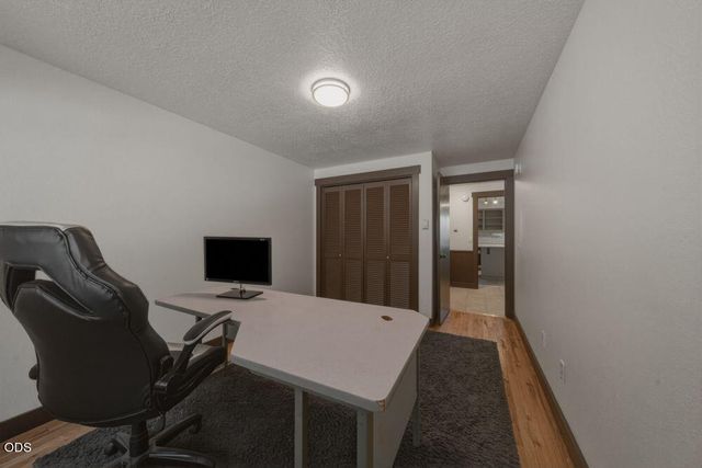 60282 Cree Circle, Bend, OR 97702