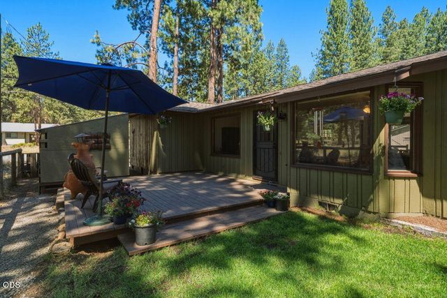 60282 Cree Circle, Bend, OR 97702