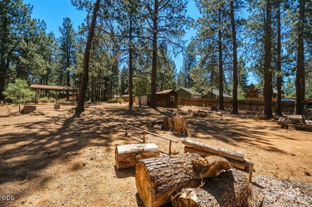 60282 Cree Circle, Bend, OR 97702