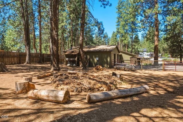 60282 Cree Circle, Bend, OR 97702