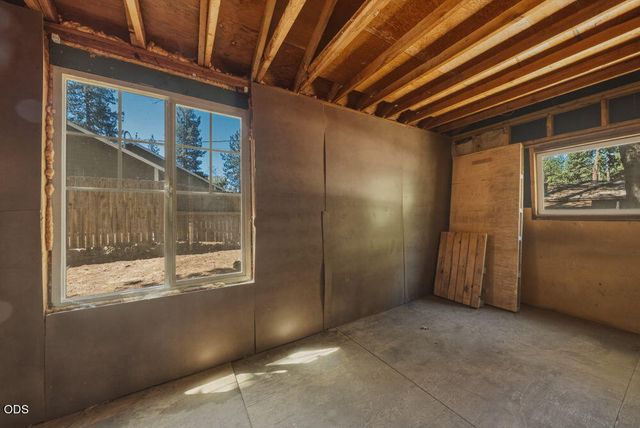60282 Cree Circle, Bend, OR 97702