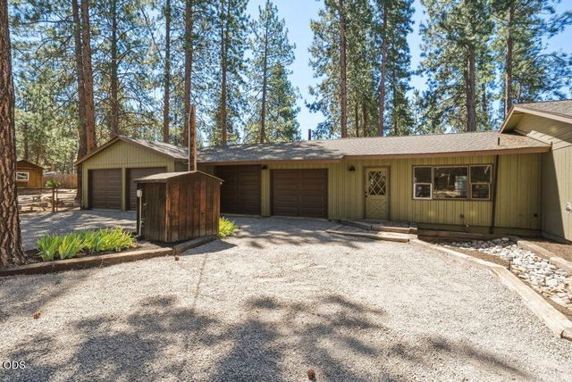 60282 Cree Circle, Bend, OR 97702