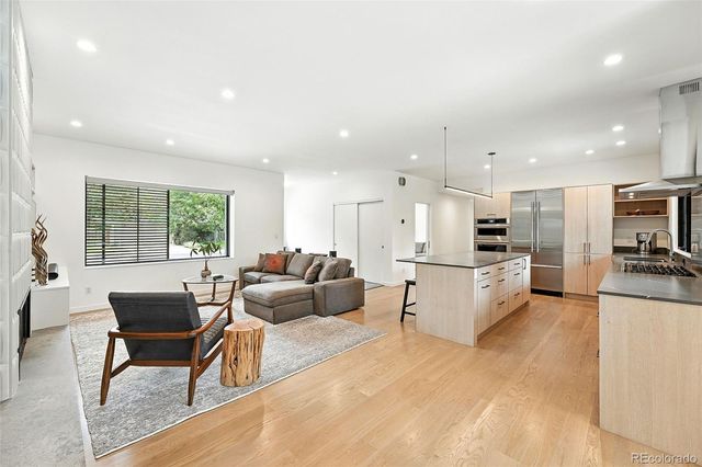 3010 S Franklin Street, Denver, CO 80210