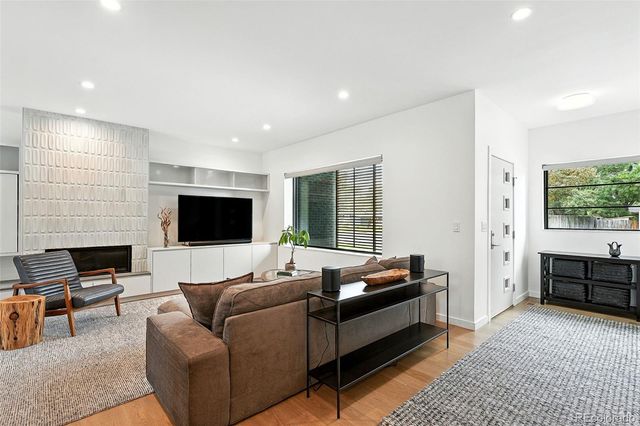 3010 S Franklin Street, Denver, CO 80210