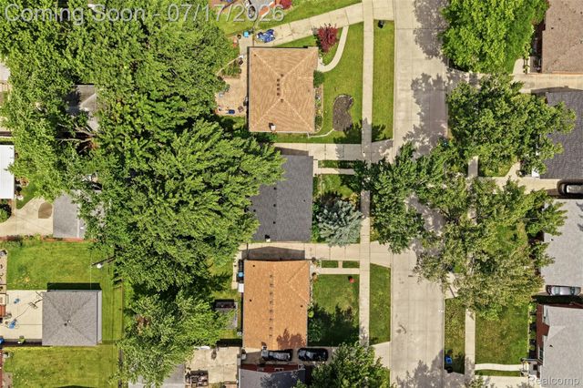 29697 Spoon, Madison Heights, MI 48071