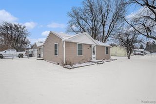 G4203 Van Slyke Road, Flint, MI 48507