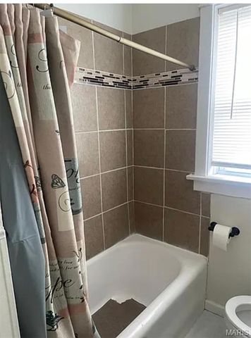 4978 Chippewa Street, St Louis, MO 63109