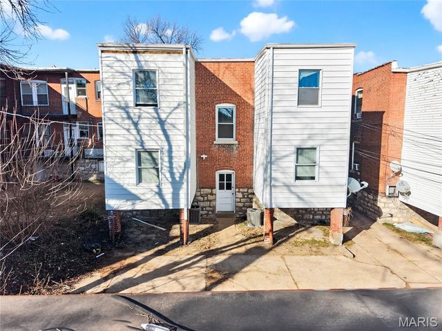 4978 Chippewa Street, St Louis, MO 63109