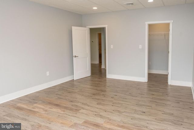 6042 STATION CIRCLE RD, Harrisburg, PA 17111