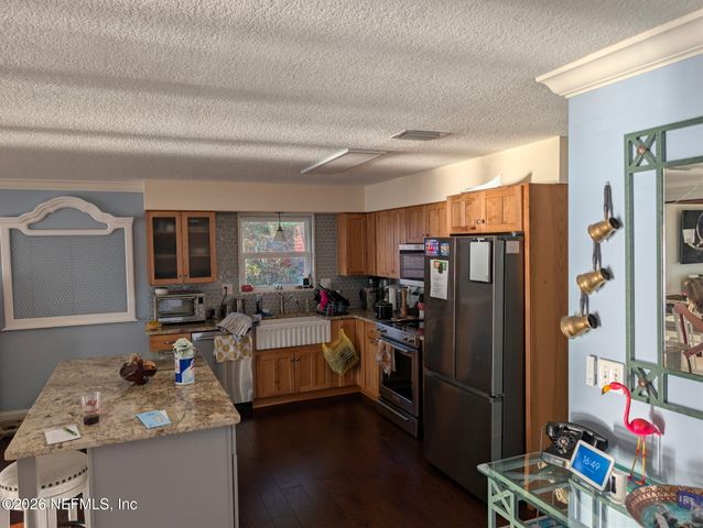 215 SPORTSMAN Drive, Welaka, FL 32193