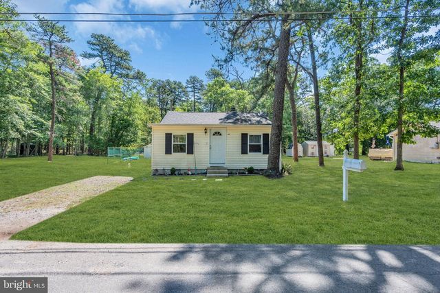 30 PALMETTO AVE, Browns Mills, NJ 08015