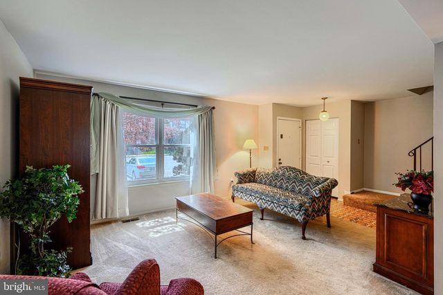 2 ROMANOFF CT, Baltimore, MD 21234