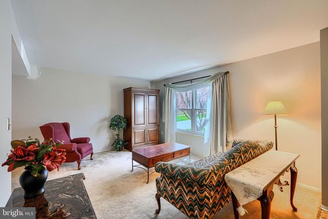 2 ROMANOFF CT, Baltimore, MD 21234