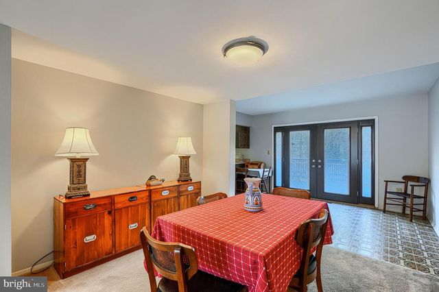 2 ROMANOFF CT, Baltimore, MD 21234