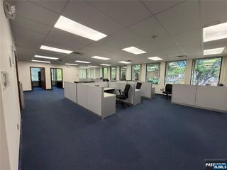 300 Knickerbocker Road Suite 3700, Cresskill, NJ 07626