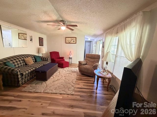 471 Crawford Cemetery Road, Sylva, NC 28779
