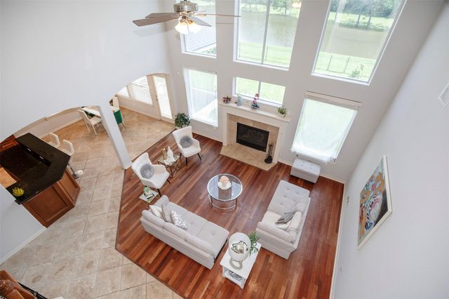 2213 Jernigan Ford, Dickinson, TX 77539