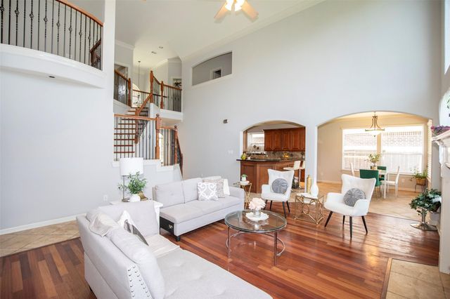 2213 Jernigan Ford, Dickinson, TX 77539