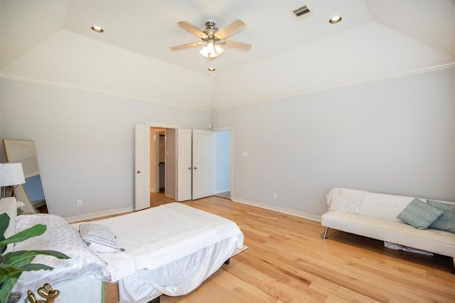 2213 Jernigan Ford, Dickinson, TX 77539