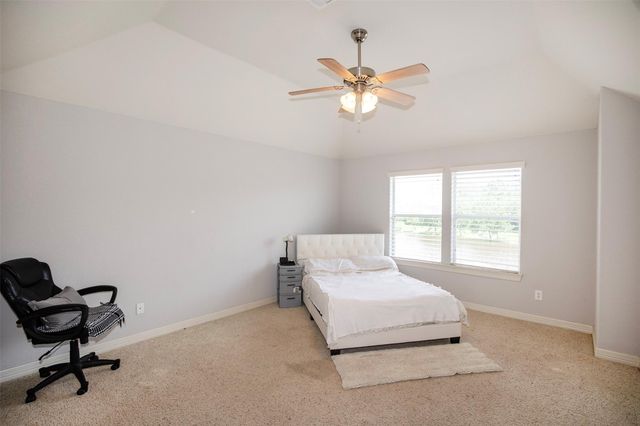 2213 Jernigan Ford, Dickinson, TX 77539