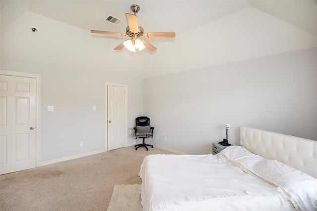 2213 Jernigan Ford, Dickinson, TX 77539