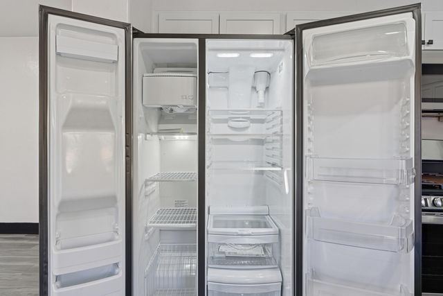 1111 Iron Avenue SW, Albuquerque, NM 87102