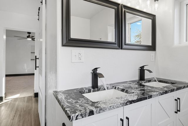 1111 Iron Avenue SW, Albuquerque, NM 87102