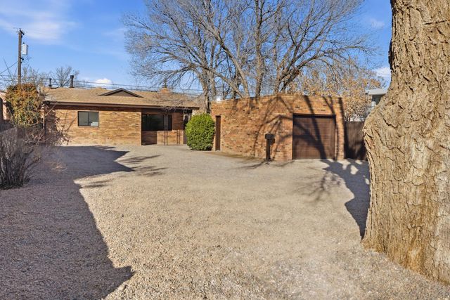 1111 Iron Avenue SW, Albuquerque, NM 87102