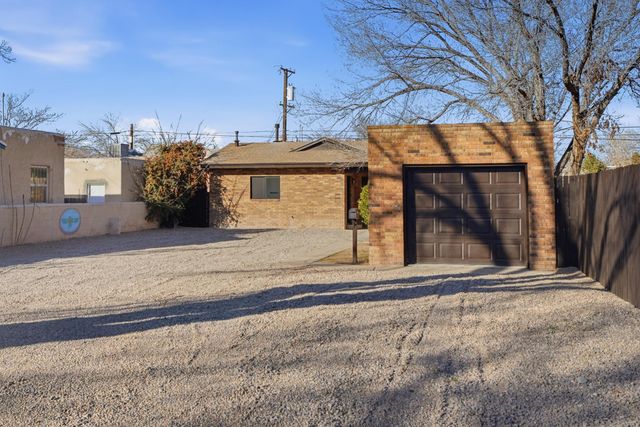 1111 Iron Avenue SW, Albuquerque, NM 87102