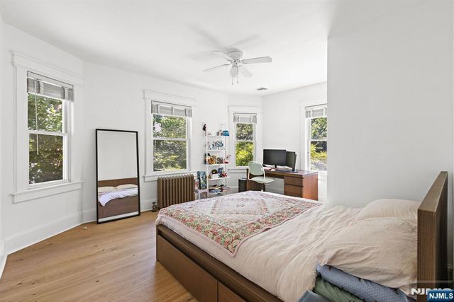 42 Forest Road, Glen Rock, NJ 07452