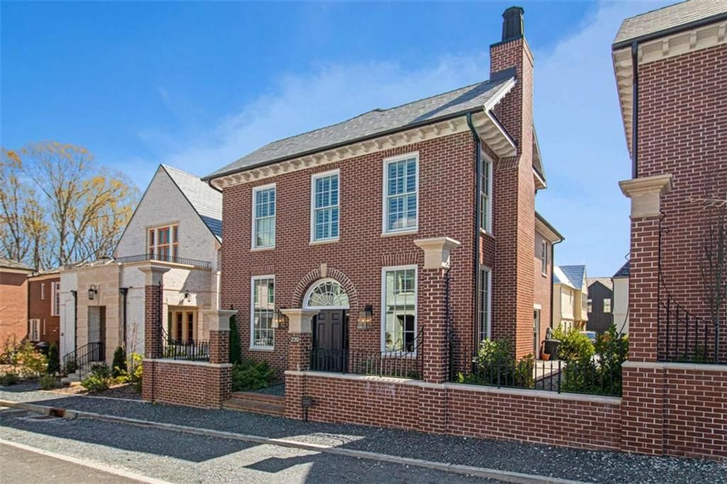 220 3rd Street, Fayetteville, GA 30214