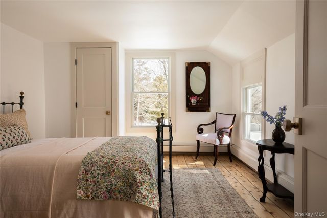 239 Pleasantvale Road, Tivoli, NY 12583