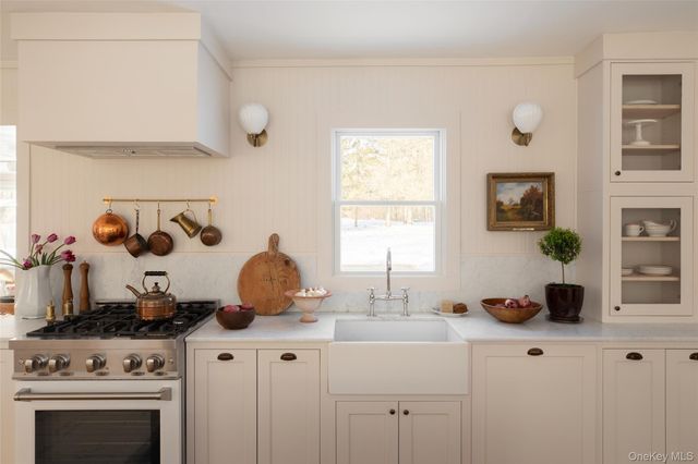 239 Pleasantvale Road, Tivoli, NY 12583