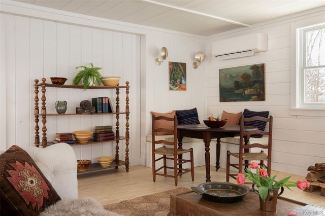 239 Pleasantvale Road, Tivoli, NY 12583