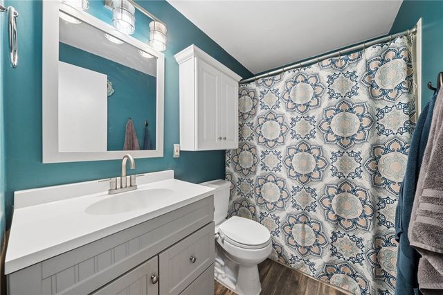 980 Renton Rd, Plum Boro, PA 15239