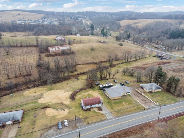 980 Renton Rd, Plum Boro, PA 15239