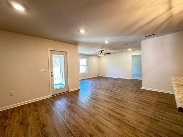 3521 Sugar Maple Lane, Crestview, FL 32539