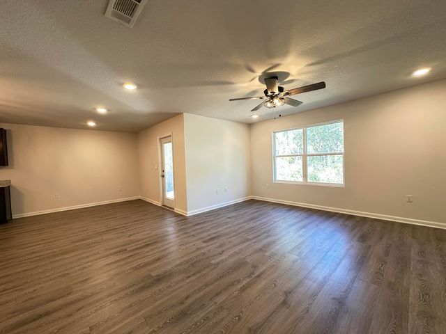 3521 Sugar Maple Lane, Crestview, FL 32539