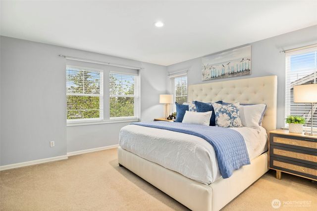 34415 SE Burke Street, Snoqualmie, WA 98065